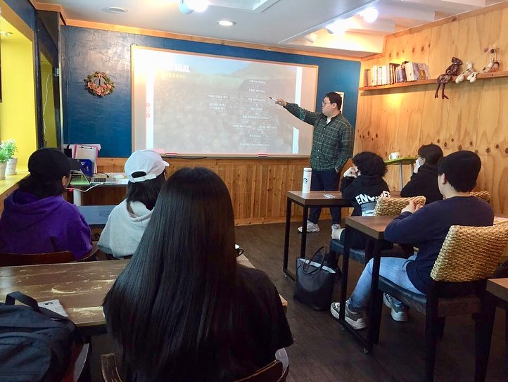 인천시 꿈드림과 함께하는 2019년 전반기 청소년 바리스타 교실이 새학기를 맞이했습니다~