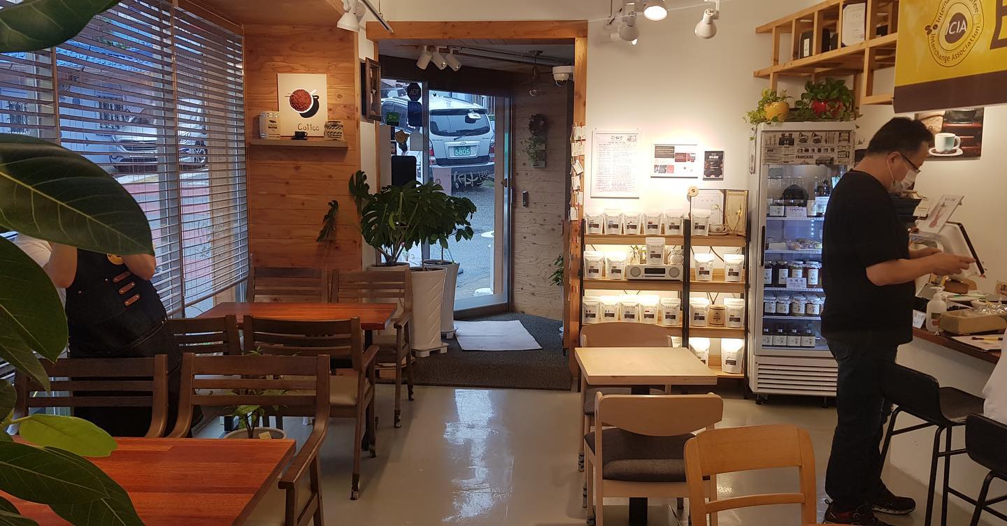 인천 허깅 카페에서의 바리스타 검정이 있었습니다.