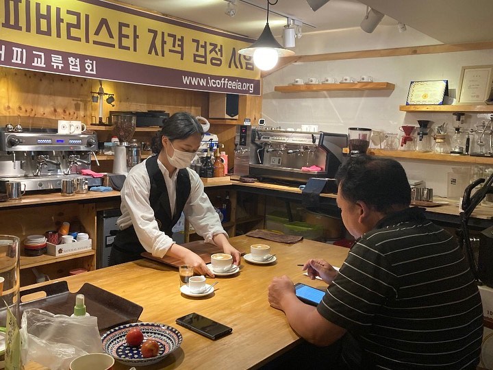 인천시 꿈드림 바리스타 교육을 무사히 잘 마치고 검정평가도 보았습니다.