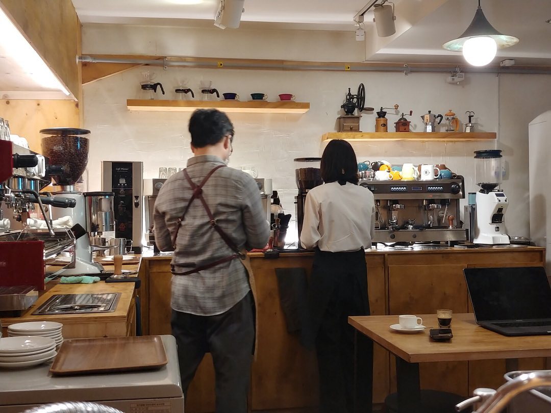 인천 중구 여성문화회관에서 진행된 바리스타교육의 검정평가가 있었습니다.