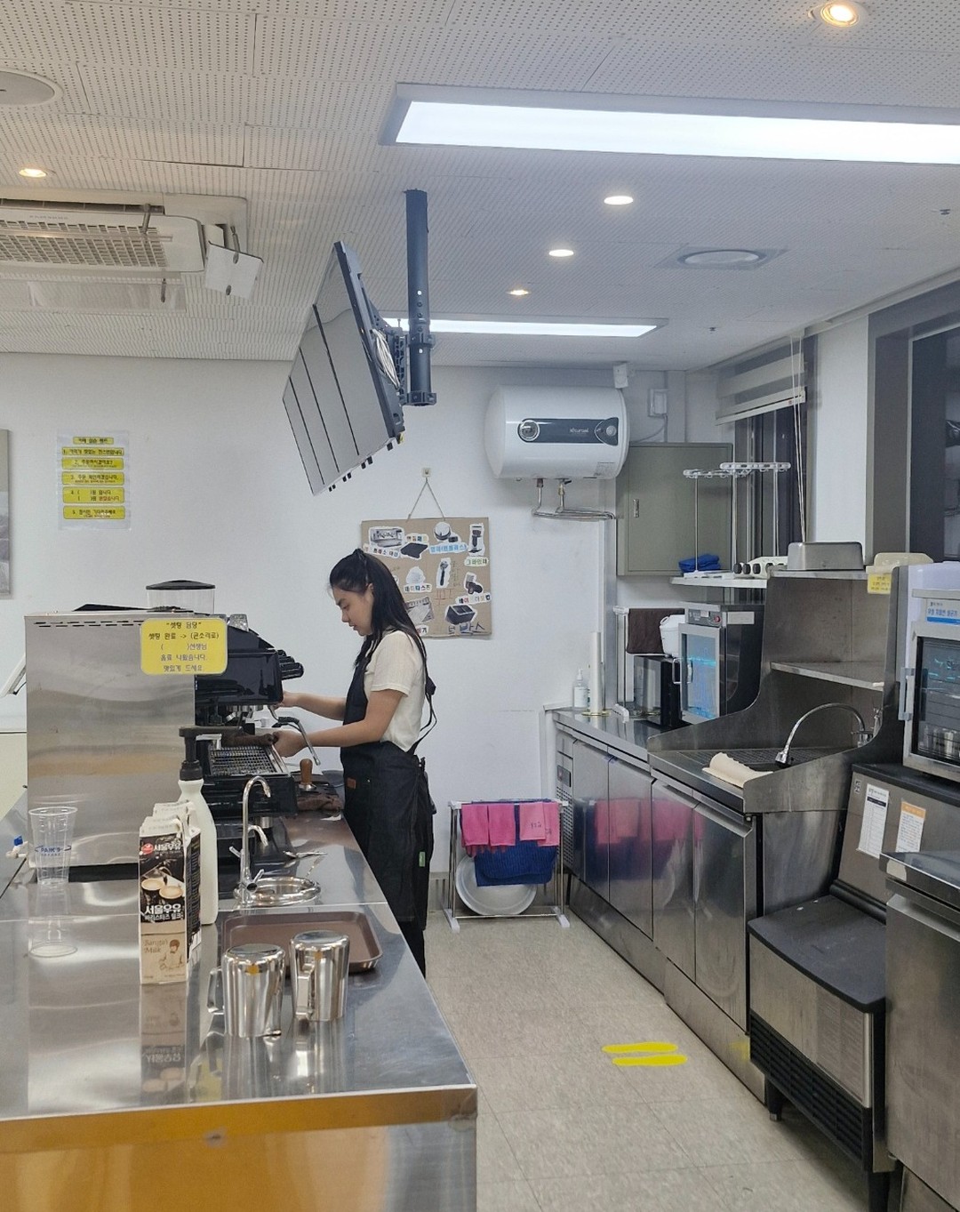 커피 바리스타가 되기 위한 교육의 마지막 과정인 국제커피교류협회 자격검정시험을 소개하는 [국제커피교류협회 시험공간보기] 시간이 돌아왔습니다 ♬ (2024-07-22)